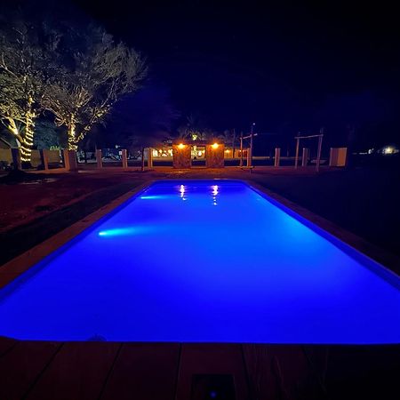 Flying Ostrich Guesthouse & Self-Catering Accommodation マリエンタール エクステリア 写真