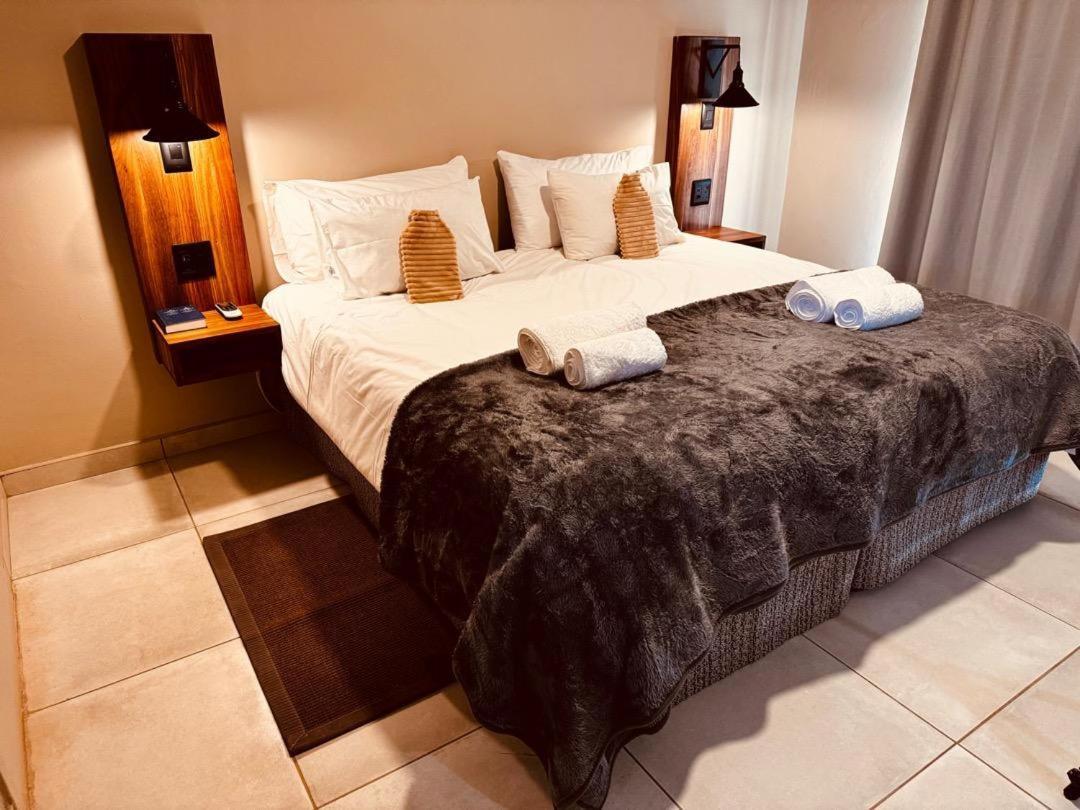 Flying Ostrich Guesthouse & Self-Catering Accommodation マリエンタール 部屋 写真